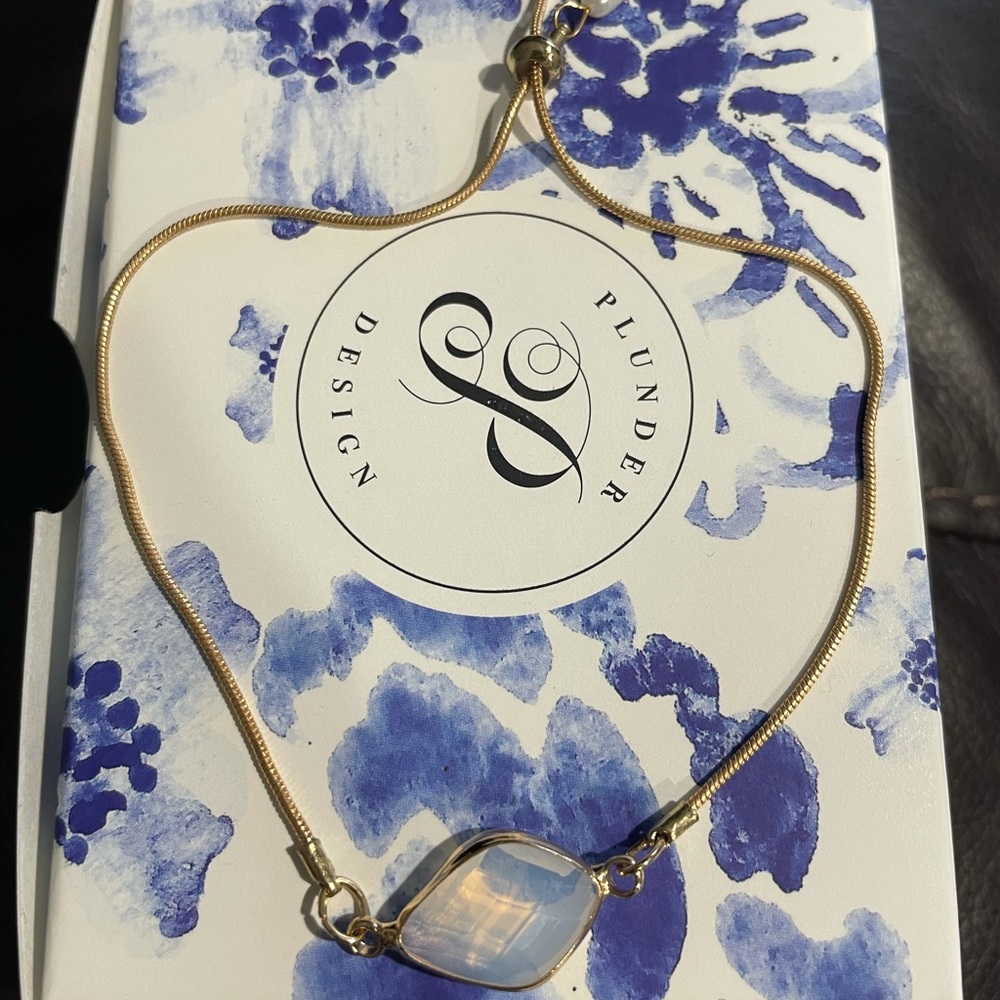 Jordie bracelet from Plunder